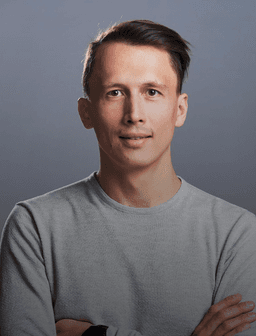 Василий Сеничев